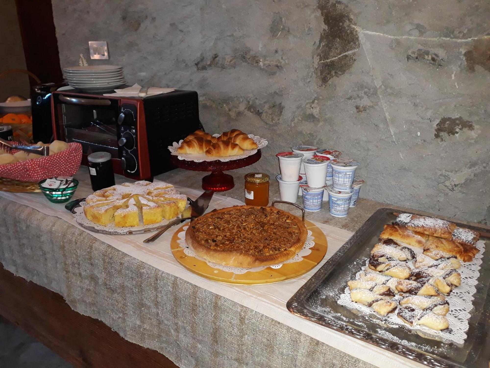 B&B Casa Taralin Teglio Bagian luar foto