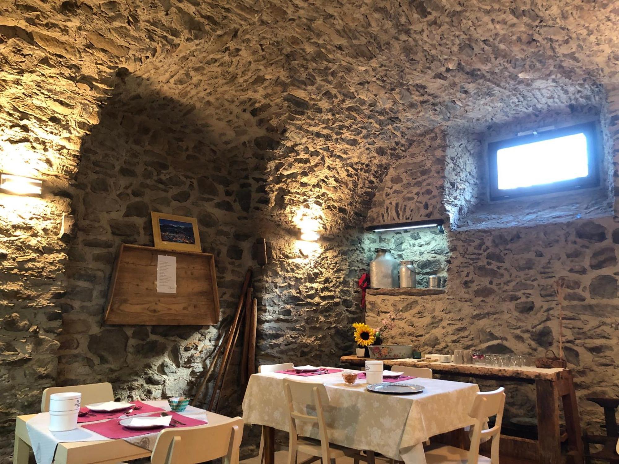 B&B Casa Taralin Teglio Bagian luar foto
